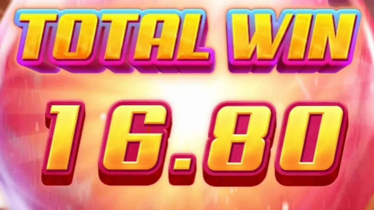 Interface vibrante e neon do slot Perfect Strike com tema de boliche